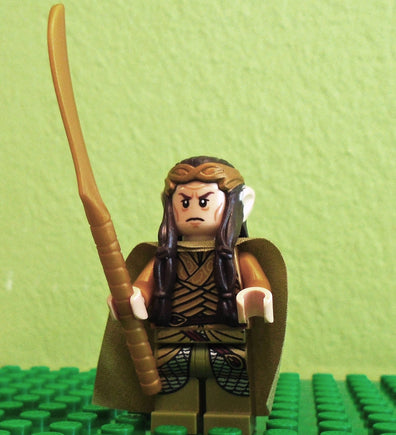 LEGO Minifigure-Elrond (79015)-The Hobbit and the Lord of the Rings / The Hobbit / The Battle of the Five Armies-LOR105-Creative Brick Builders